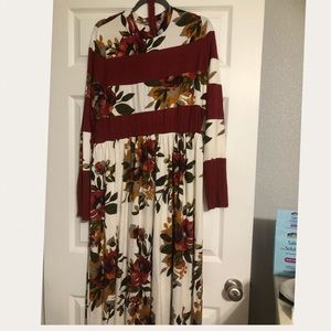 Tara Lynn Boutique Petite Length Maxi